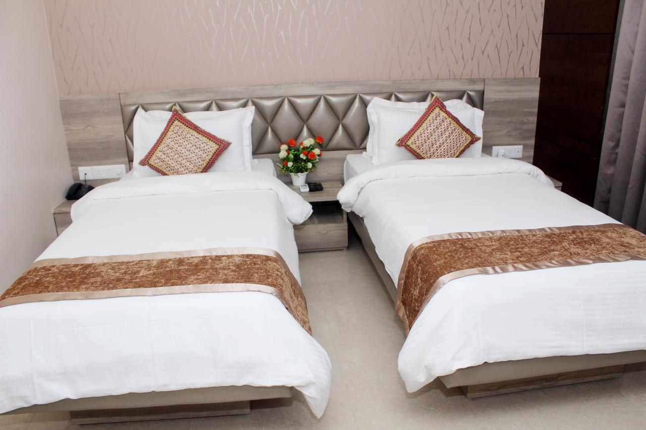 Tezpur Hotel Welkin Residency المظهر الخارجي الصورة